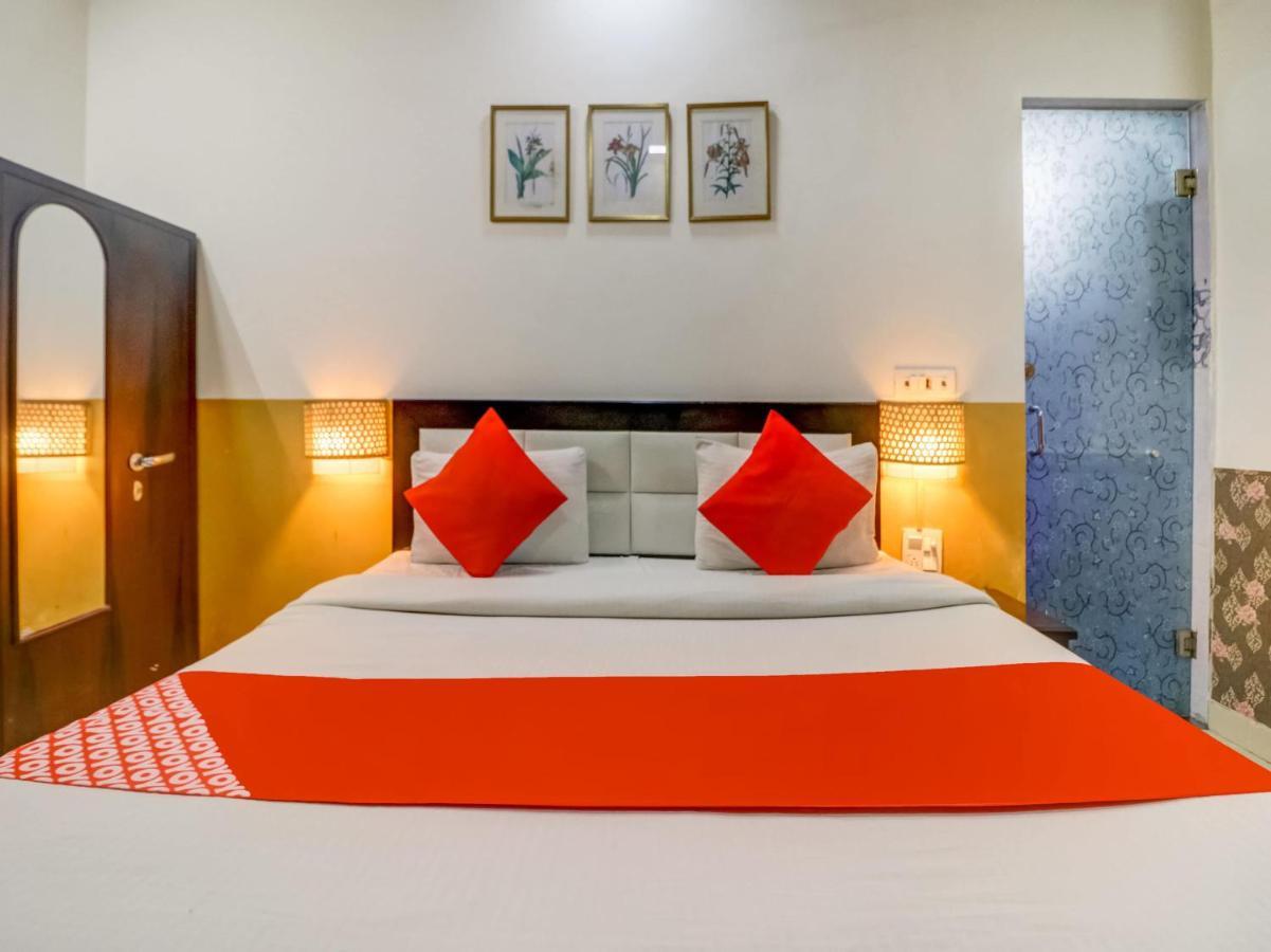 Отель Oyo 74060 Taj Residency Нью-Дели Экстерьер фото